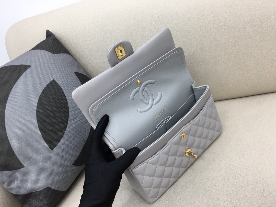 Medium Classic Flap Lambskin Bag AO1112 Gray/Gold